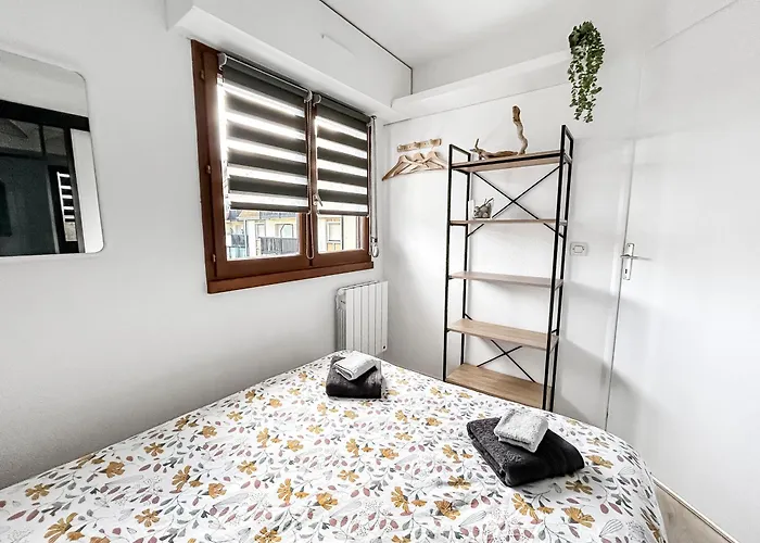 Le Refrain, Entre Et Musique Apartment *